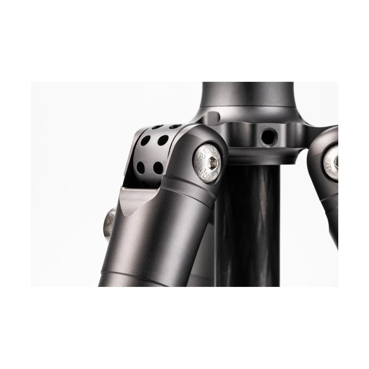 Benro BAT Carbon Fiber One Series Travel Tripod/Monopod With VX20 Ballhead, 5-Leg Sections