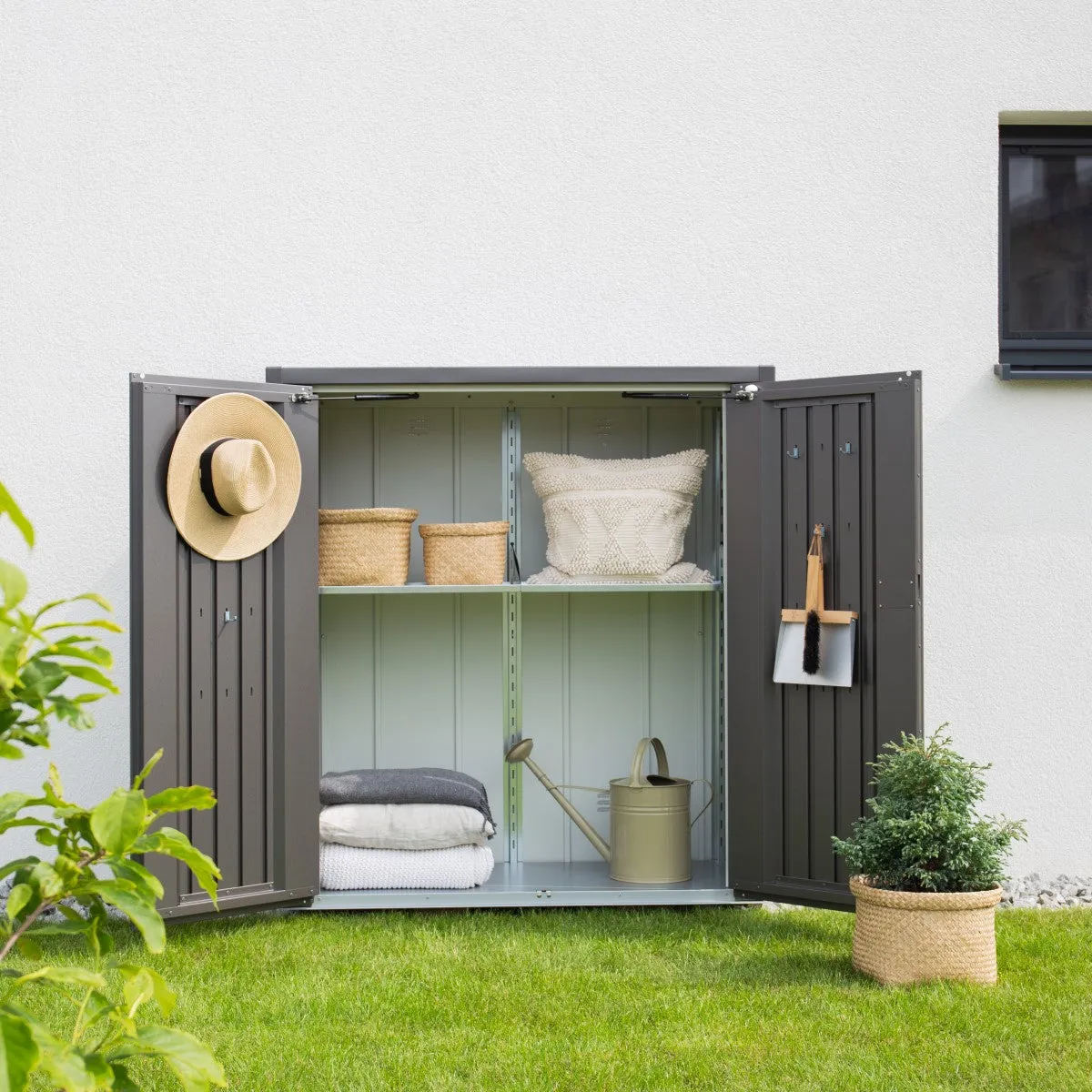 Biohort | 4x2x5 ft Romeo Storage Locker - Dark Gray