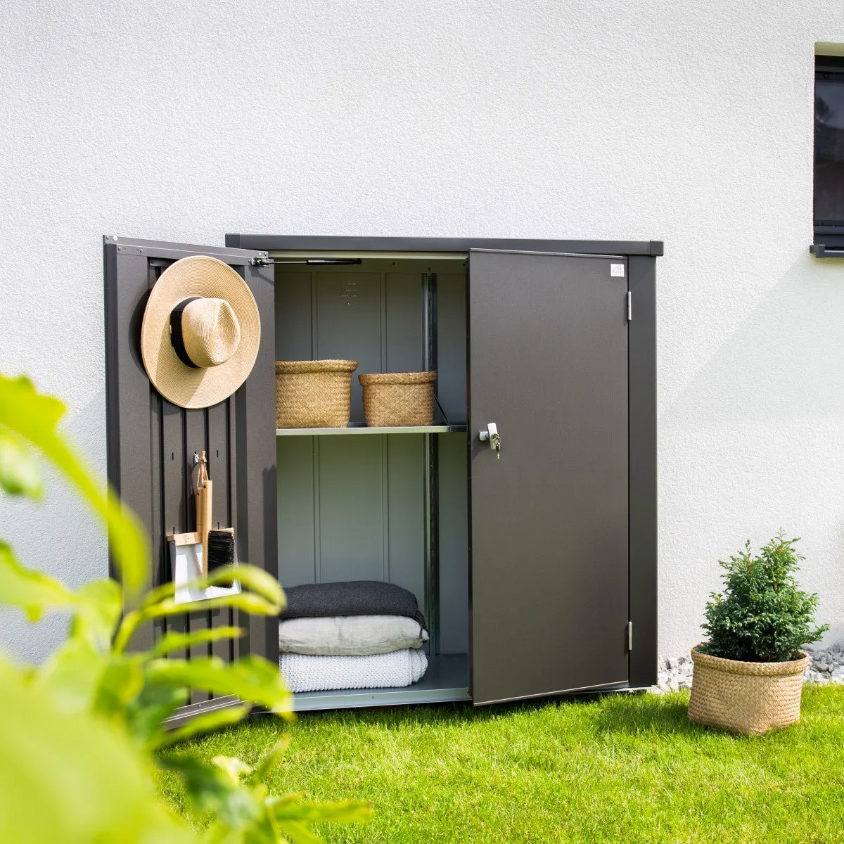 Biohort | 4x2x5 ft Romeo Storage Locker - Dark Gray