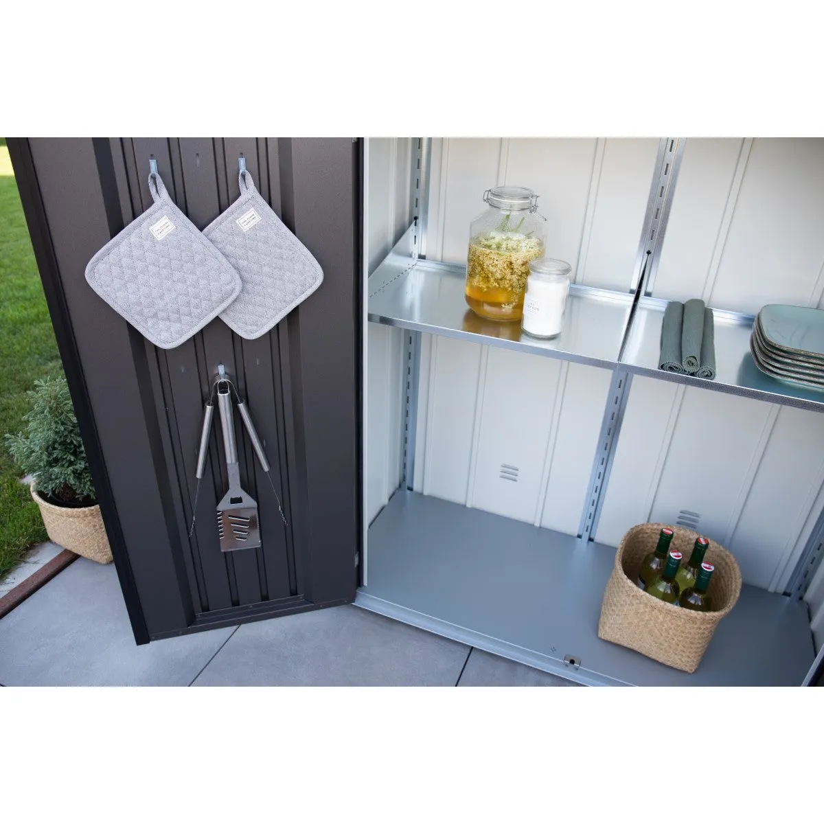 Biohort | 4x2x5 ft Romeo Storage Locker - Dark Gray