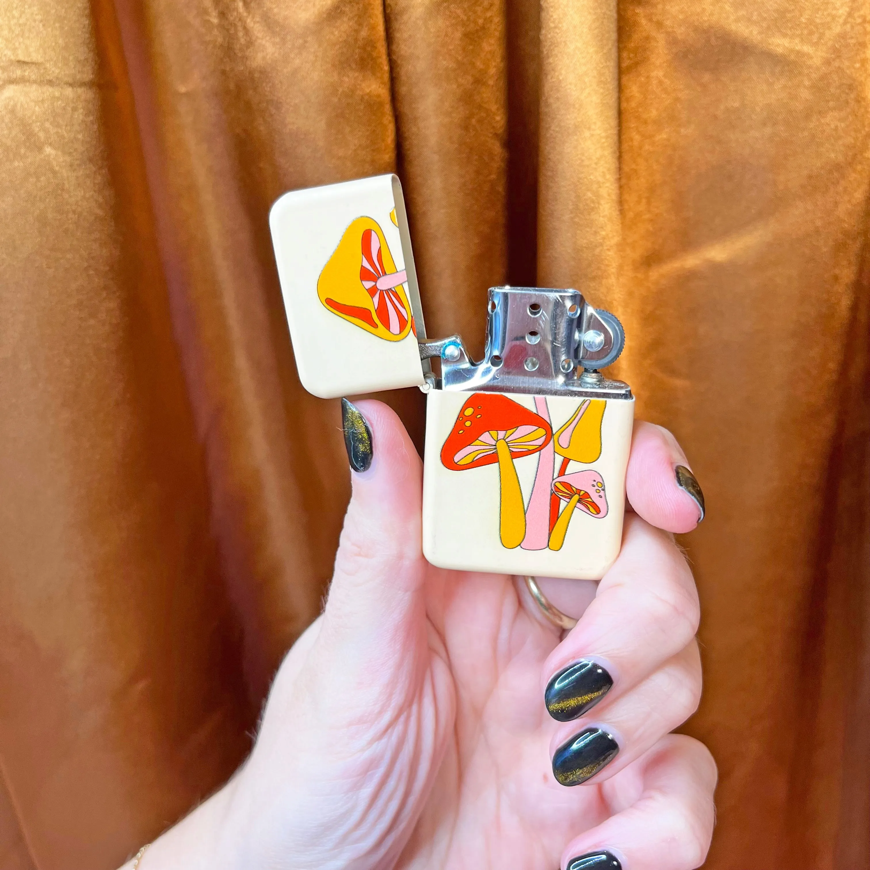 Magic Mushroom Lighter (REFILLABLE)