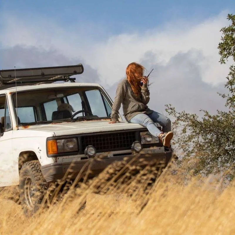 Rugged Radios R1 Business Band Handheld - Digital and Analog