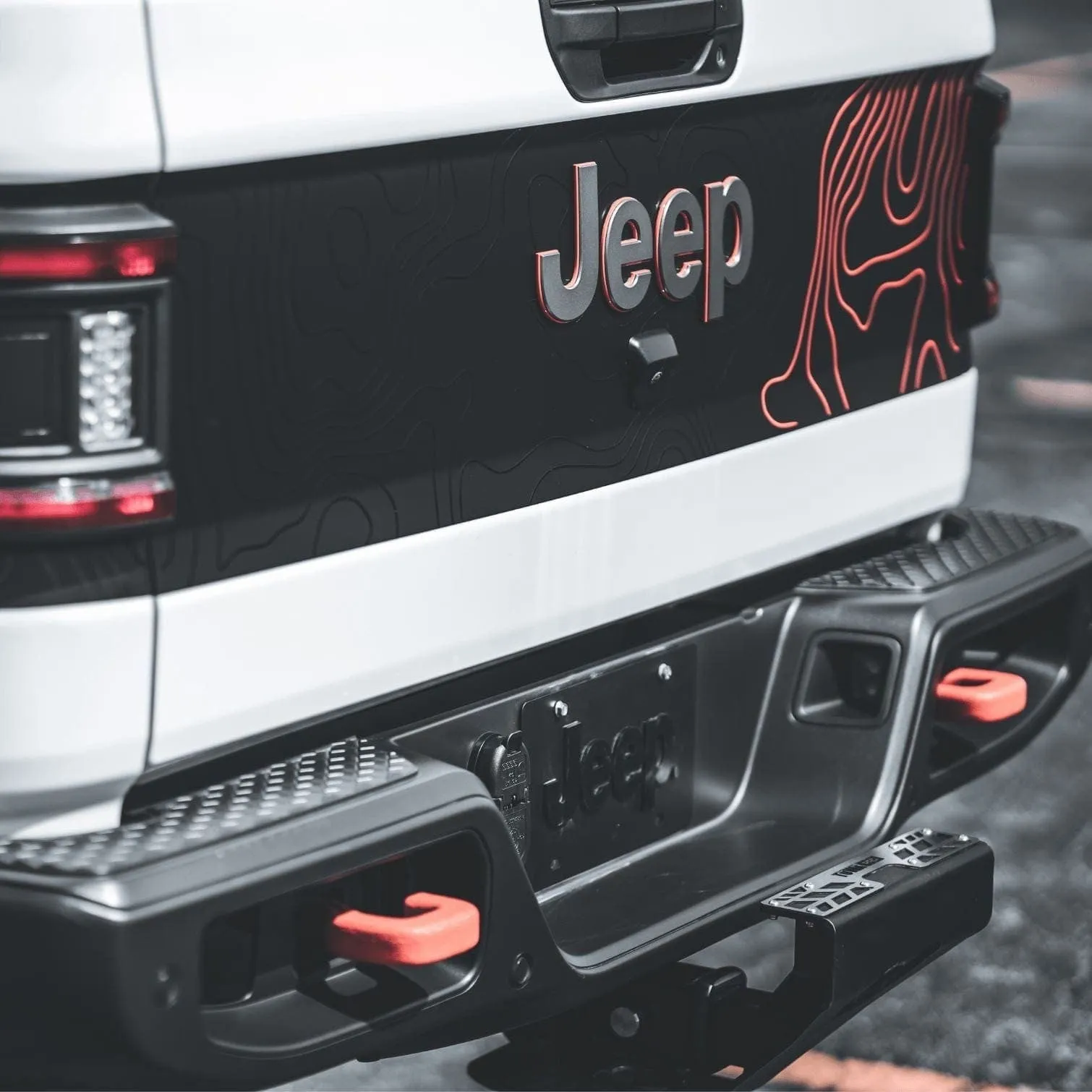 TUWA PRO | 4CX Boar Hitch Step